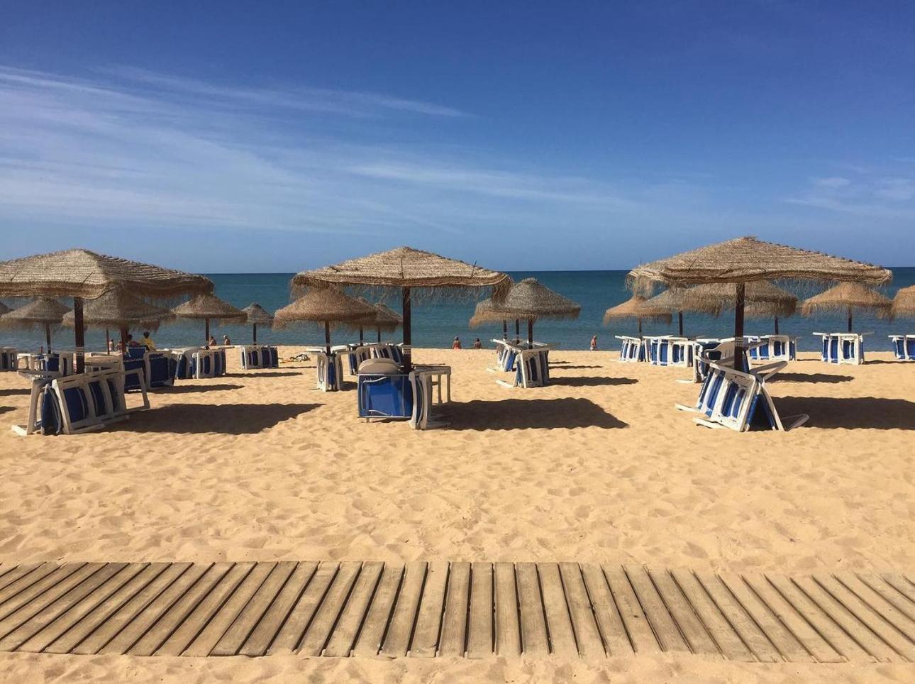 Princess Retreat Beautiful Modern Aprt 2 Min Walk From Quarteira Beach Extérieur photo