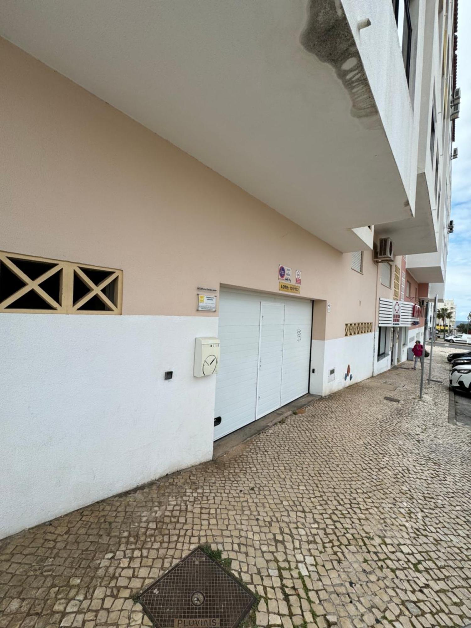 Princess Retreat Beautiful Modern Aprt 2 Min Walk From Quarteira Beach Extérieur photo